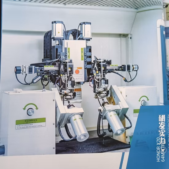 Injector / Injection Common Rail Diesel Fuel/Spray Pump Diesel Engine Parts Tractor Nozzle Price Dsla152p1603 0433 175 462